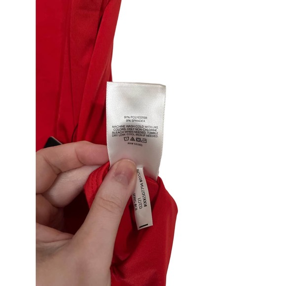 Express Womens Red Sleeveless Bodysuit Size Medium - Picture 6 of 6